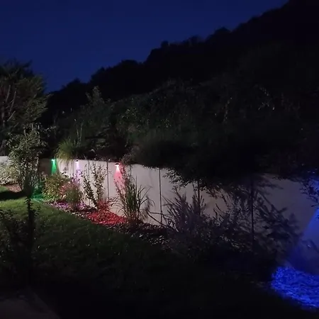 Maison Moderne Avec Jardin Au Coeur Du Vignoble